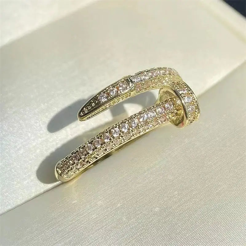 Nagelformad Ring | Tillsammans mot Bröstcancer