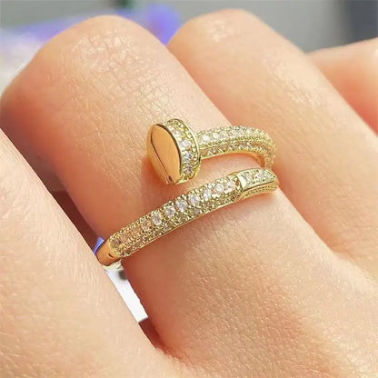 Nagelformad Ring | Tillsammans mot Bröstcancer